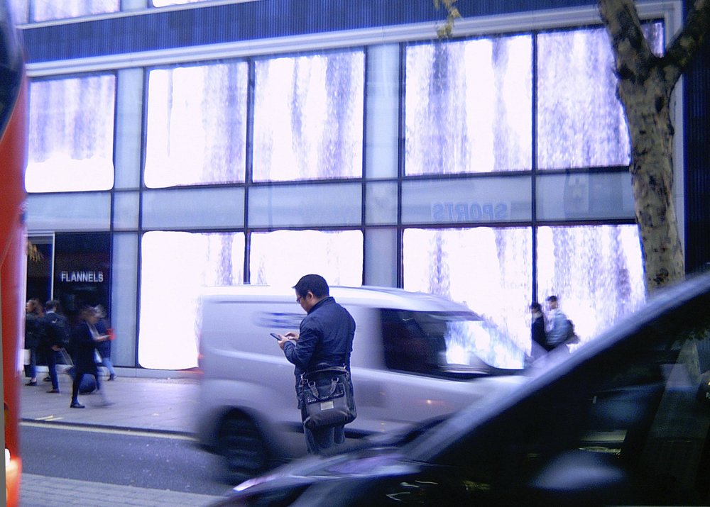 Same thing, Minox ‘mock M3’ digital camera: hopeless blur at 1/10th sec auto shutter speed, ‘burned-out’ highlights, auto white balance, really dismal outdoor performance. See what I mean about the blue?